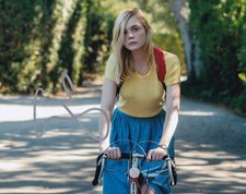 ELLE FANNING signed autograph 20x25cm THE GREAT in person autograph COA