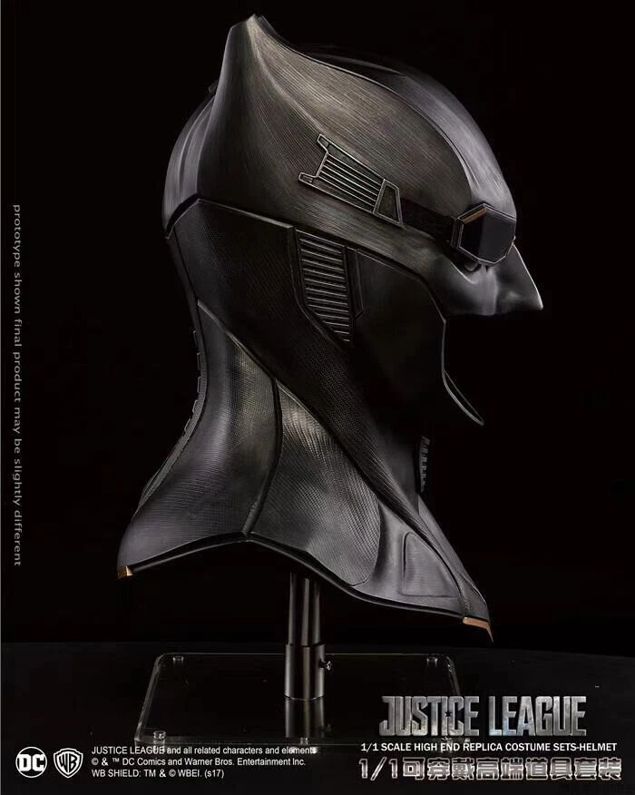 DC Justice League Batman Wearable Mask 1:1 Helmet Halloween Cosplay Props Mask  - Image 3 of 4