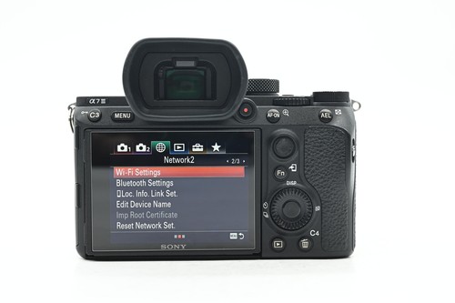 Sony Alpha a7 III Mirrorless 24.2MP Digital Camera Body (a7III) #366 - Picture 7 of 8