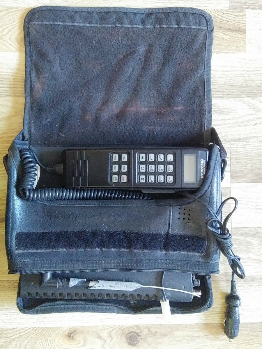 Vintage Motorola SCN2497C Bag Cell Phone for Parts/Not working