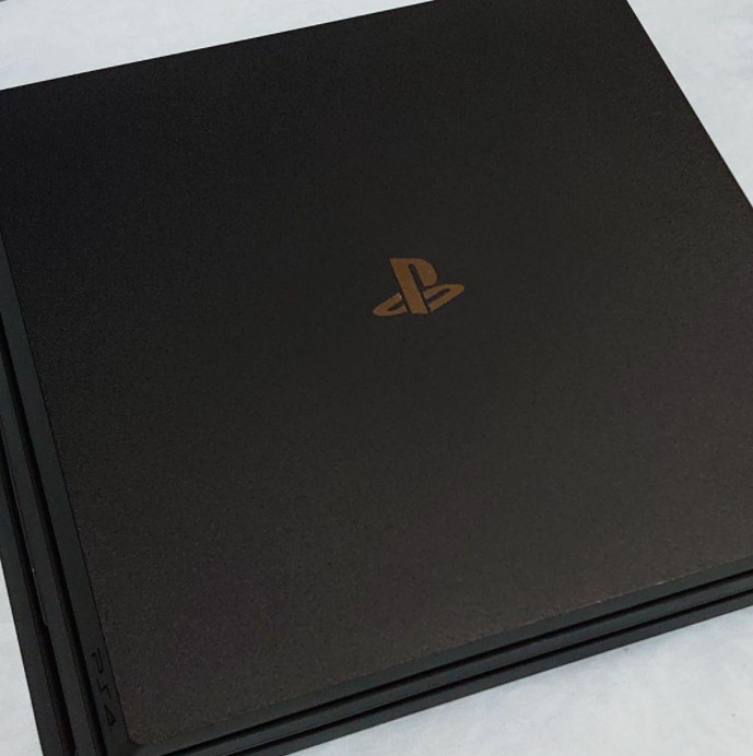 Sony PS4 PlayStation 4 Pro Jet Black 1TB CUH-7000B Console Fedex 