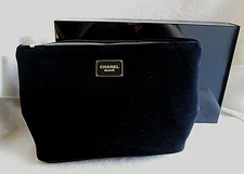 CHANEL Beaute Large 12"x7" Vintage 2017 New Black Velvet Cosmetic Makeup Bag VIP