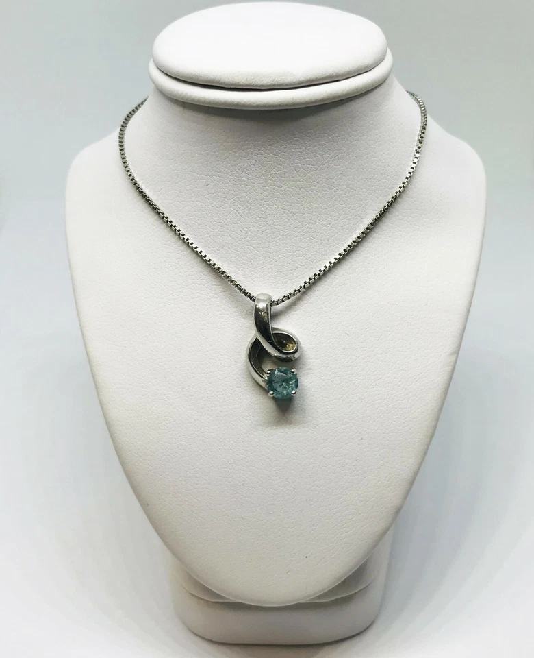 girocollo con ciondolo Topazio Azzurro in Argento 925 - Immagine 2 di 3