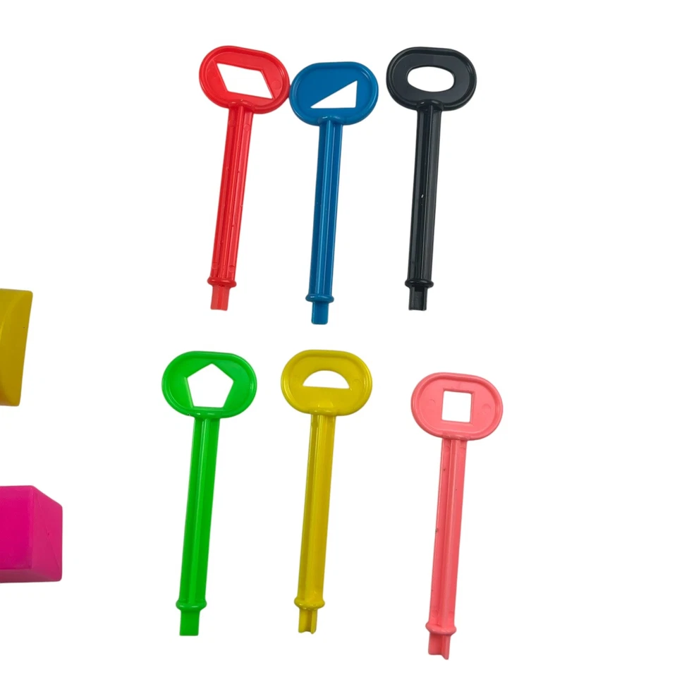 Vintage 1960s Sears Little Learners Toy Key House Learn Shapes Colors Matching - Image 3 of 4
