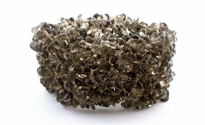 1 3/4 INCH WIDE NATURAL SMOKY QUARTZ CHIP NATURAL BEADS STRETCH BRACELET SB77