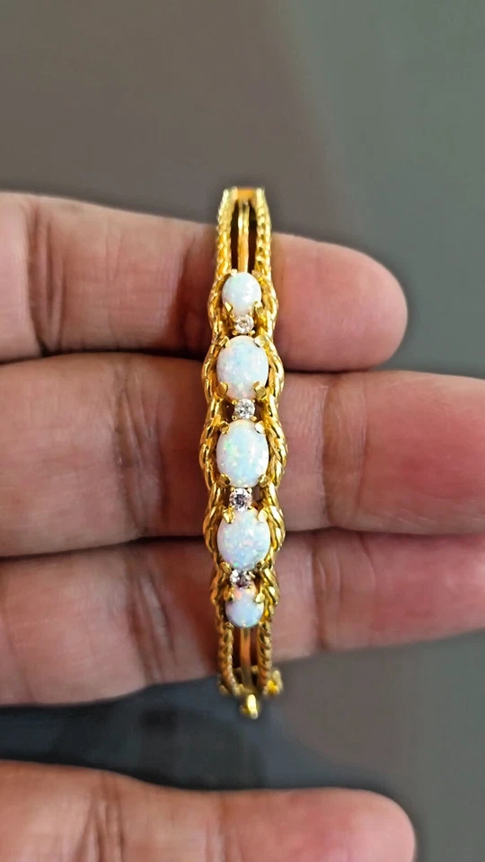 6St Ovaler Opal & Simulierter Diamant Armreif 14K Vergoldet 2'4 - Bild 3 von 4