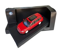 Volkswagen Passat Variant B7 - MaßStab 1:43 - VW Schuco Modellauto -...