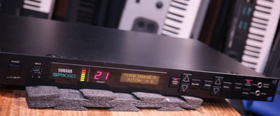 Yamaha SPX90 Digital Sound Processor Reverb digital multi effector Japan Black