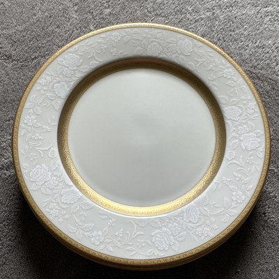 Mikasa Fine China salad Plates L5531 Antique Lace MINT Set Of 3 New
