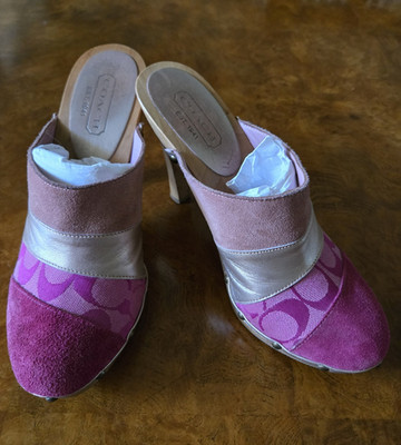 Coach Pink/Beige Logo Suede Mule Heels Slip-On Closed Toe Block US 7.5