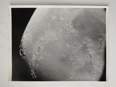 Mond Mond Oberfläche Krater Astronomie Weltraum Wissenschaft um 1960 Vintage Foto