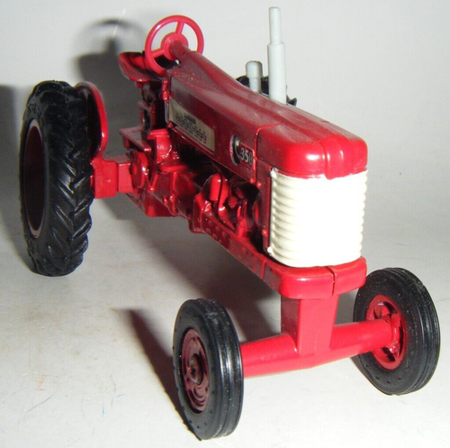 ERTL # 2244 toy FARMALL 350 farm tractor model 1 43 rd trekka trattorre VN M - Picture 3 of 14