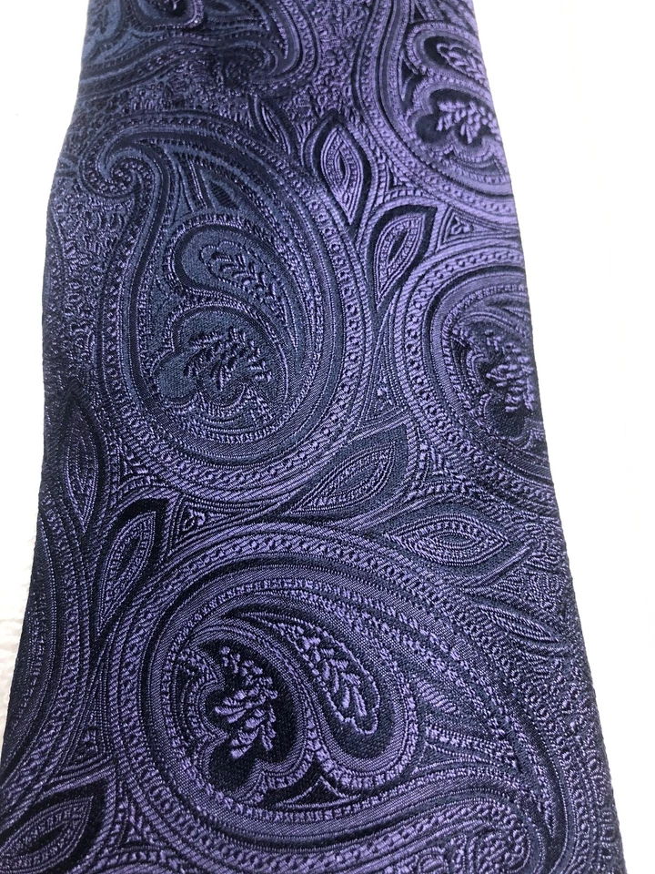 BANANA РЕСПУБЛИКАНСКИЙ МУЖСКОЙ ГАЛСТУК ФИОЛЕТОВЫЙ И ЧЕРНЫЙ 3,5 X 59 - Изображение 3 из 4