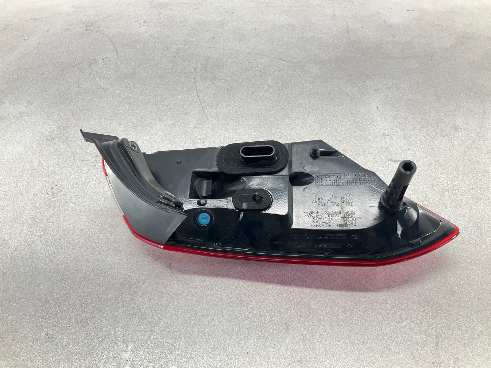 14-18 MASERATI Ghibli Rear Right-Passenger Quarter Panel Mounted Tail Light OEM
