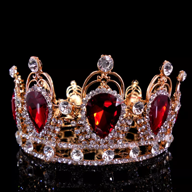 Elegant Royalty Crown in Red and Gold