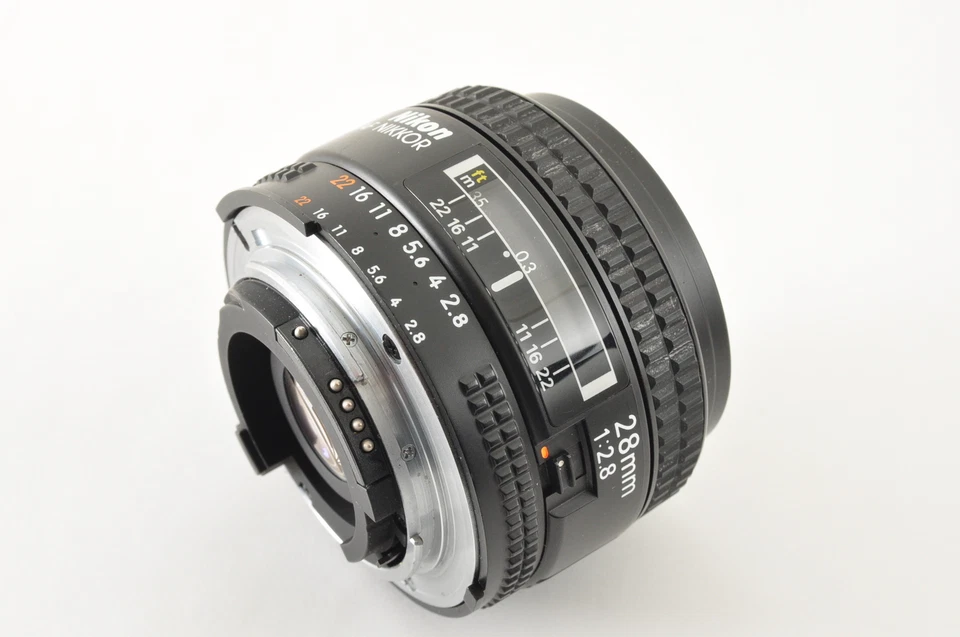 "Mint" Nikon AF Nikkor 28mm f2.8 Wide Angle AF Prime Lens From Japan #413 - Image 2 of 4