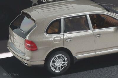 Porsche Cayenne S (957 ) 2007 beige Minichamps 1:43 Porsche Cayenne S (957 ) 2007 beige Minichamps 1:43