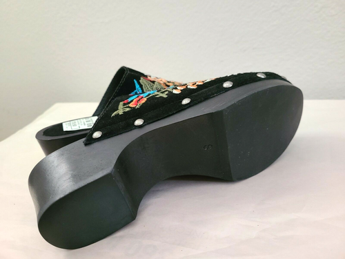 SHERYL CROW BLACK SUEDE LEATHER FLORAL EMBROIDERED CLOGS SIZE 8 - NEW - Picture 3 of 4