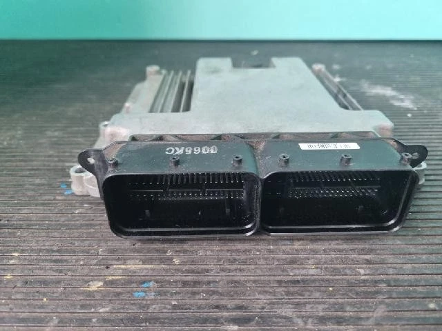 Modulo centralina motore ECU KIA Cerato Forte Koup 2013 39110-2BAK9 - Immagine 3 di 4