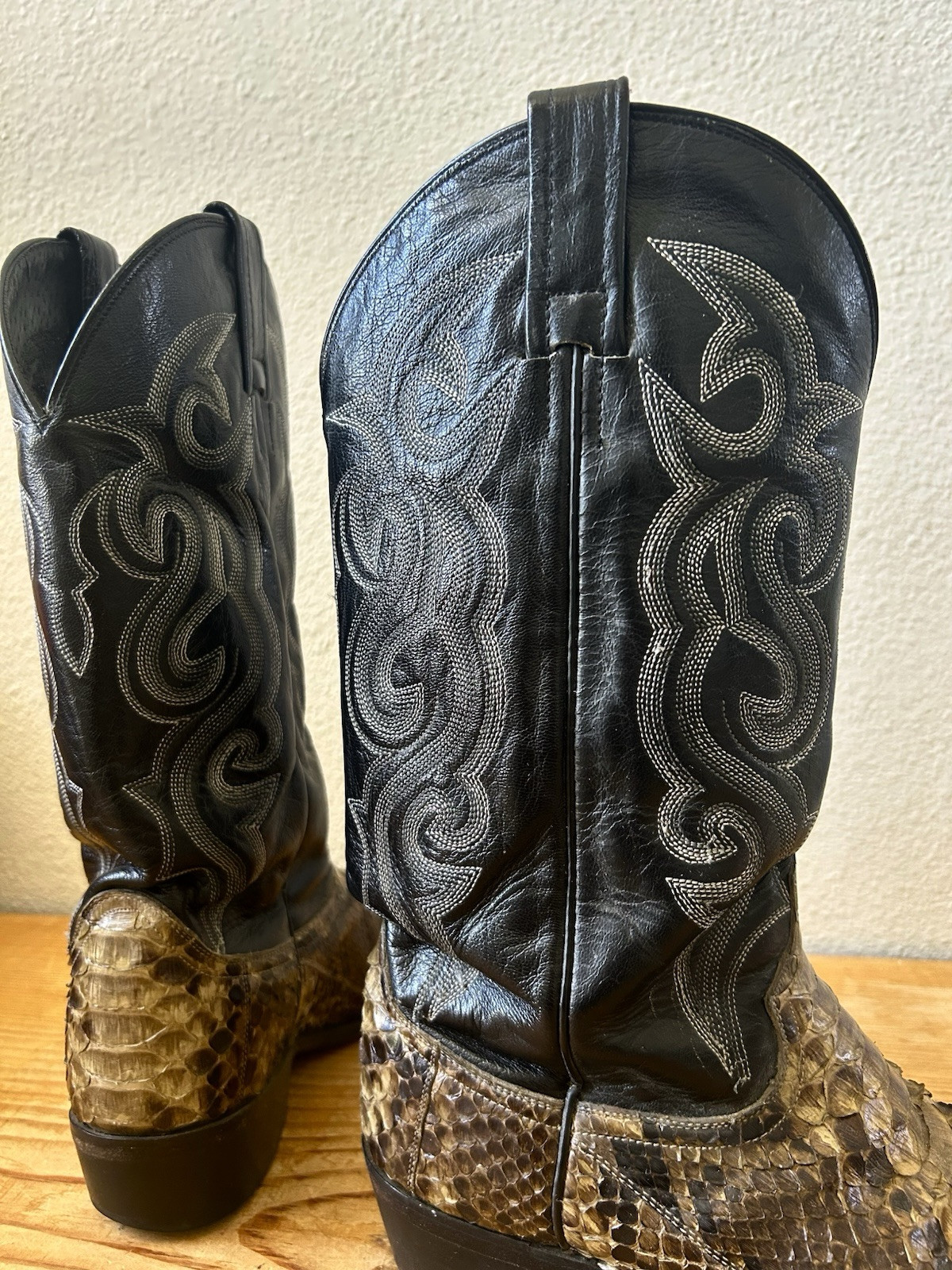 TWO PAIR VTG Dan Post Back Cut Python Snakeskin C… - image 20