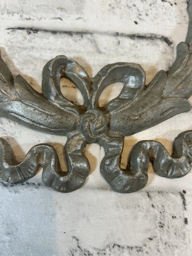 Aluminum Funeral/hearse Wreath - Picture 3 of 7