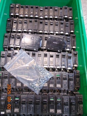(1) GE THQB1120 20A 20 AMP 1-POLE CIRCUIT BREAKER