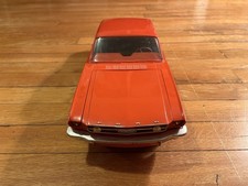 VINTAGE AMF Wen-Mac 1966 Ford Mustang GT arancione motorizzato