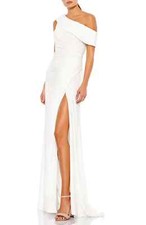 NEW IEENA for MAC DUGGAL Ruched One-Shoulder Trumpet GOWN Size 8 $358 NORDSTROM