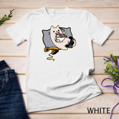 Nerdy Ramen Eating Gamer Cat Game Paused T-Shirt Unisex T-shirt