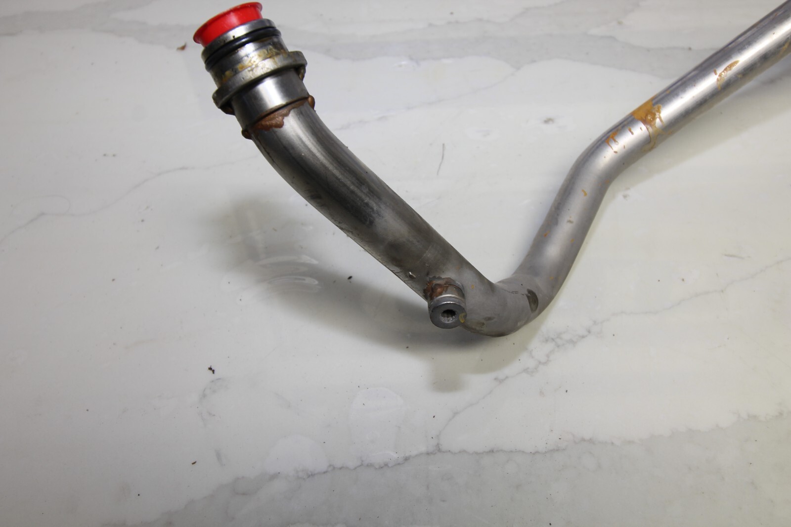 17-21 AUDI R8 V10 PLUS RWS OEM ENGINE OIL TANK PIPE LINE LARGE 4S0115689E
