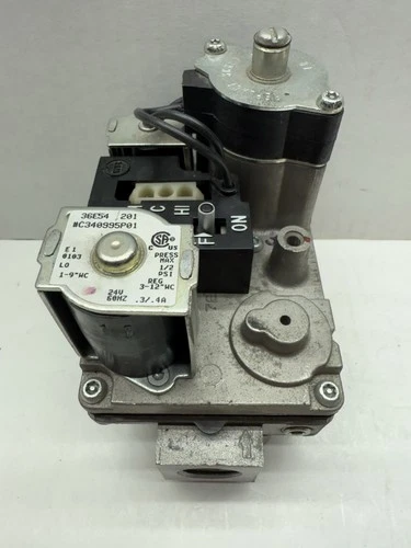 White Rodgers 36E54 201 HVAC Furnace Gas Valve C340995P01