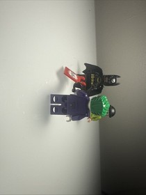 Lego Batman 2012 Batwing 6863 Minifigures