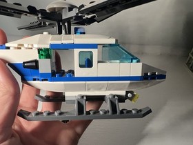 LEGO CITY: Police Helicopter (7741) Incomplete 