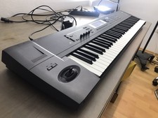 Korg Triton T 76 Keyboard Synthesizer Workstation 76 tasti pianoforte ottime condizioni T76