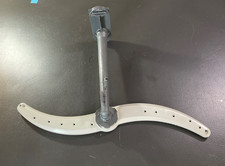 GE Dishwasher, Center Spray Arm with Conduit, WD22X33498 OEM Part GDF510PSR6SS