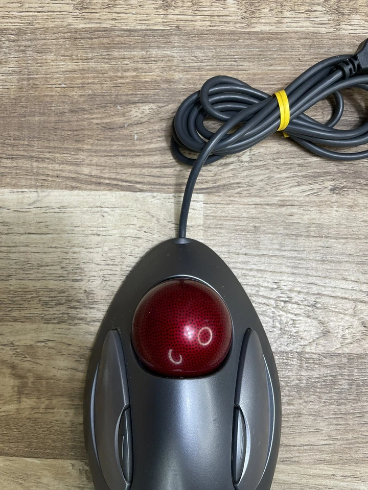 Logitech T-BC21 810-000767 Optical Trackman Marble USB Mouse Silver Ergonomic - Image 4 of 4