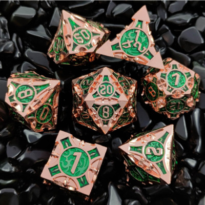 7 Stck. Neu Farbig Geschenk Zubehör Würfel Set Würfel Metall für D&D DND Tischspiele