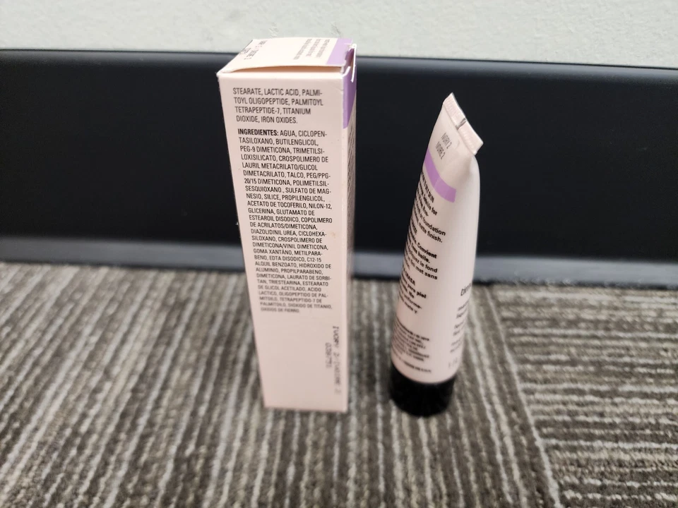 New In Box Mary Kay Matte Wear Foundation Ivory 2 #038751  Free Shipping! - Image 4 of 4