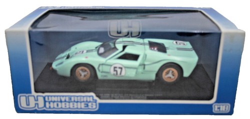 UNIVERSAL HOBBIES 1:18 EAGLE'S RACE 1940 Ford Deluxe Coup Red NIB