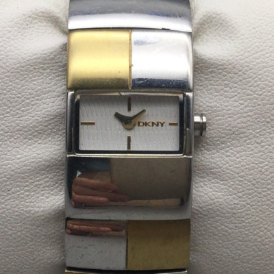 DKNY Watch Womens 19mm Silver Gold Two Tone Rectangle Dial NY-4338 New Battery