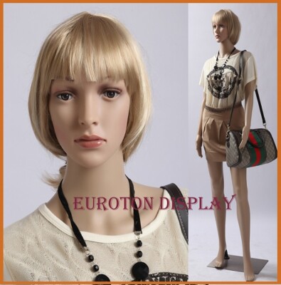 Schaufensterpuppe Weiblich 175cm - Mit 2 Perücken & Metall-Standplatte