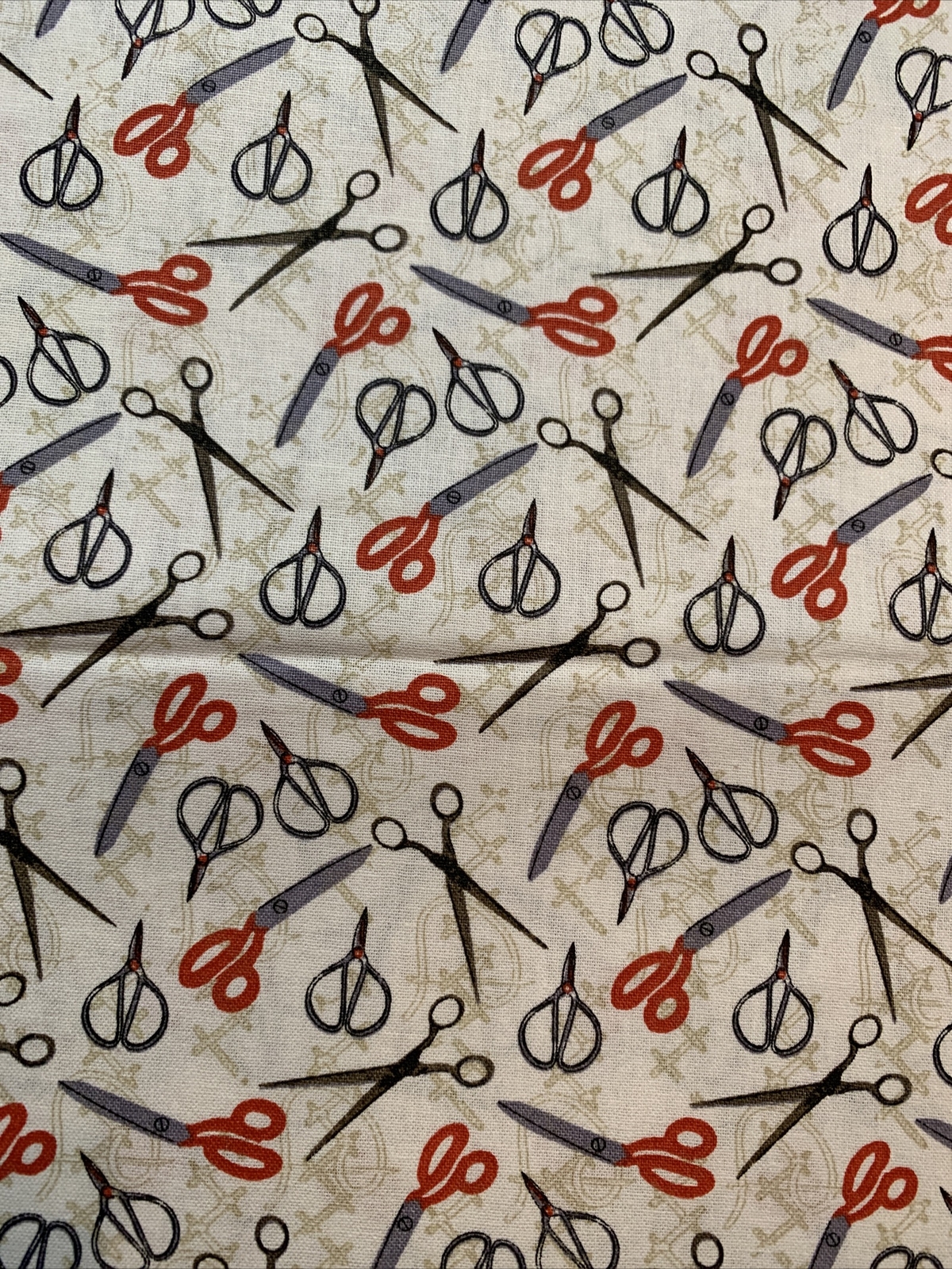 Scissors on 100% Cotton Fabric  Multicolor 26x44 Inches-image