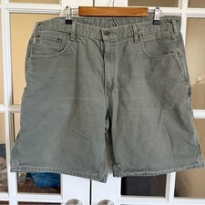 Vintage Carhartt Men's Utility Green Cargo Shorts