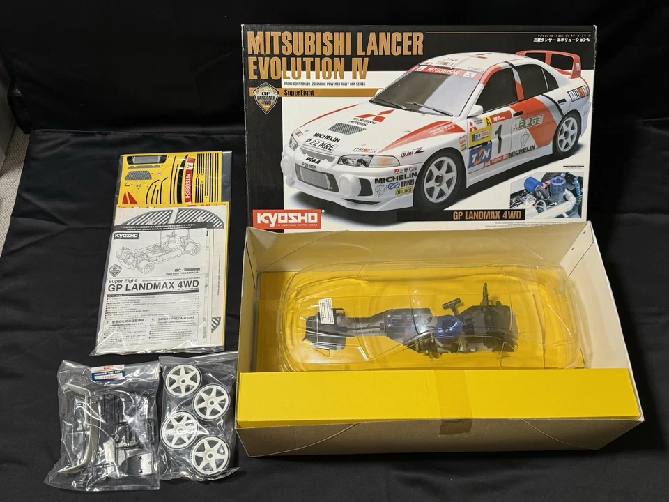 Vintage Kyosho Super Eight Mitsubishi Lancer Evolution IV  NIB Made in Japan - Image 2 of 4