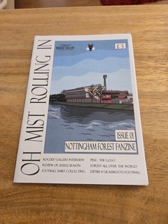 OH MIST ROLLING IN ISSUE 1 NOTTINGHAM FOREST FANZINE