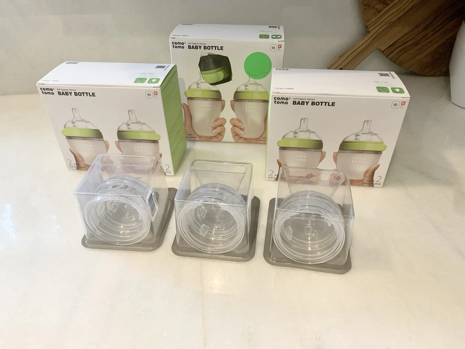 Comotomo Baby Bottles Bundle- 5oz 8oz, Med Flow Slow Flow, 6 Bottles 12 Nipples
Opens in a new windo