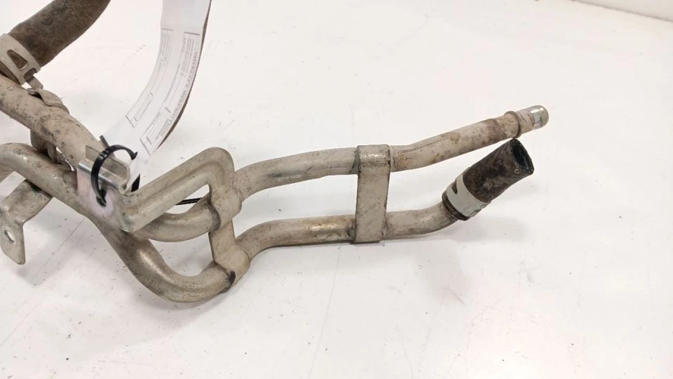 Tubo cruzado línea refrigerante Mazda CX-9 2012 2011 2010 Foto 4 de 4