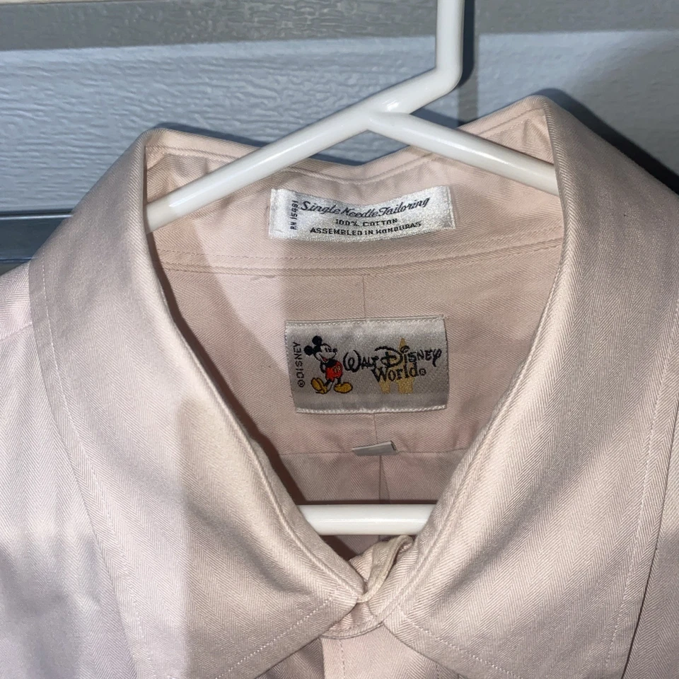 Walt Disney World Hombre’s XL Rosa Business Vestido Camisa, Manga Larga, Bolsillo Foto 3 de 4