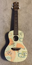 Luna Radioactive Concert Ukulele With Gig Bag Great Condition RARE HARD FIND