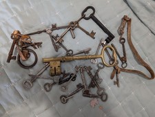 Vintage Skeleton Keys Antique Keys Lot of 31 1 Large One
